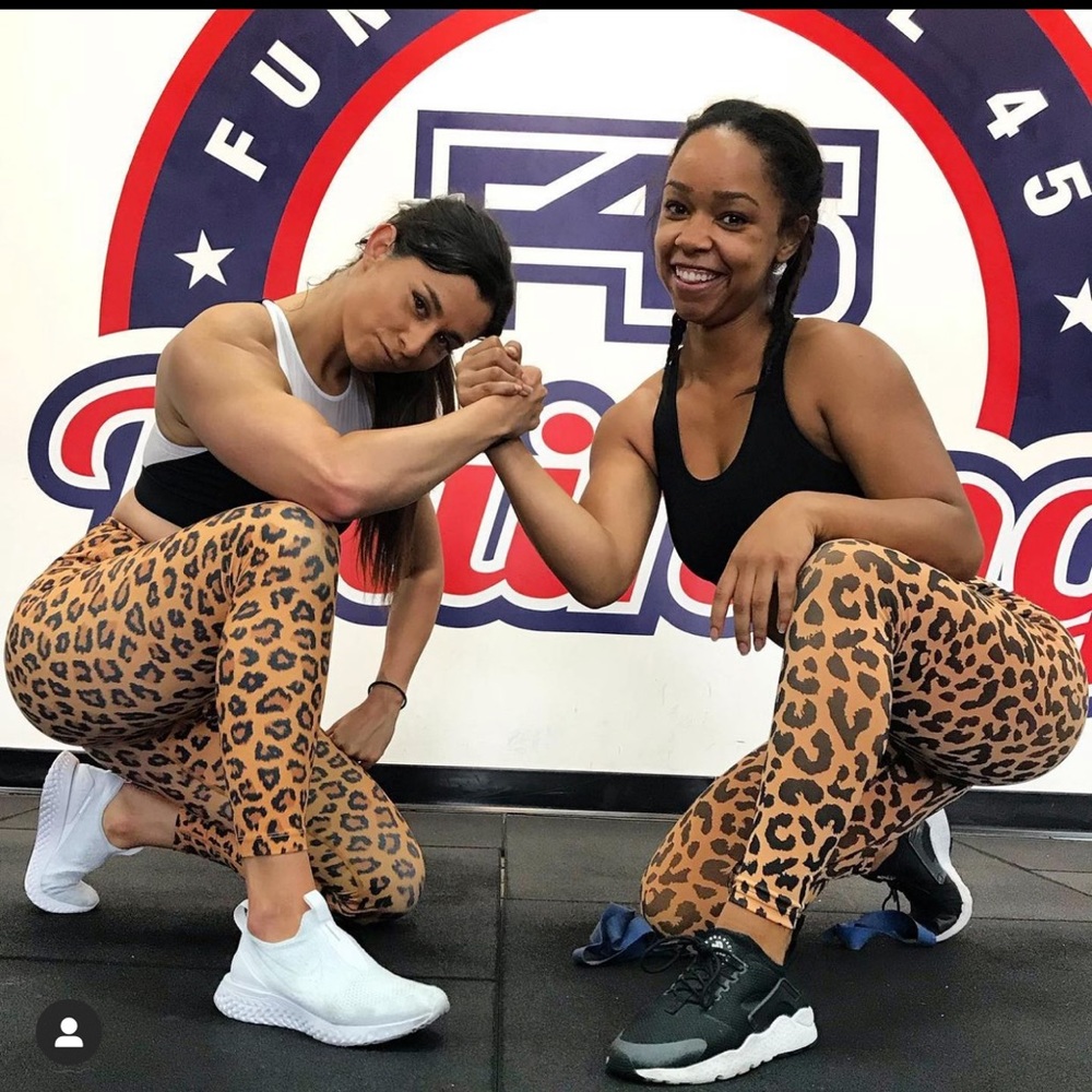 Lorna Jane leopard print leggings